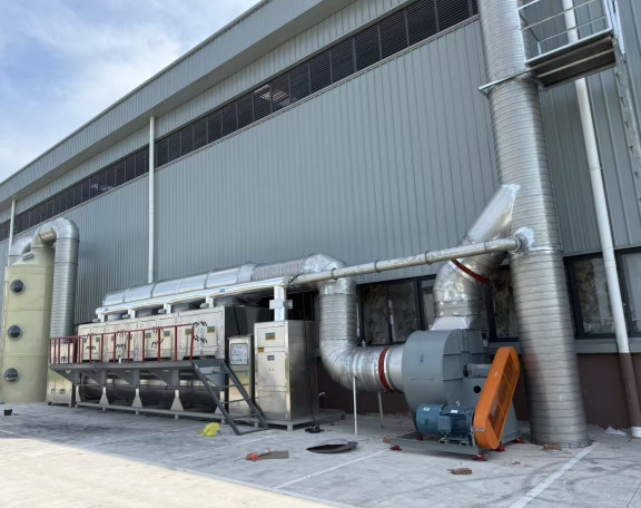 催化燃燒噴漆房廢氣治理